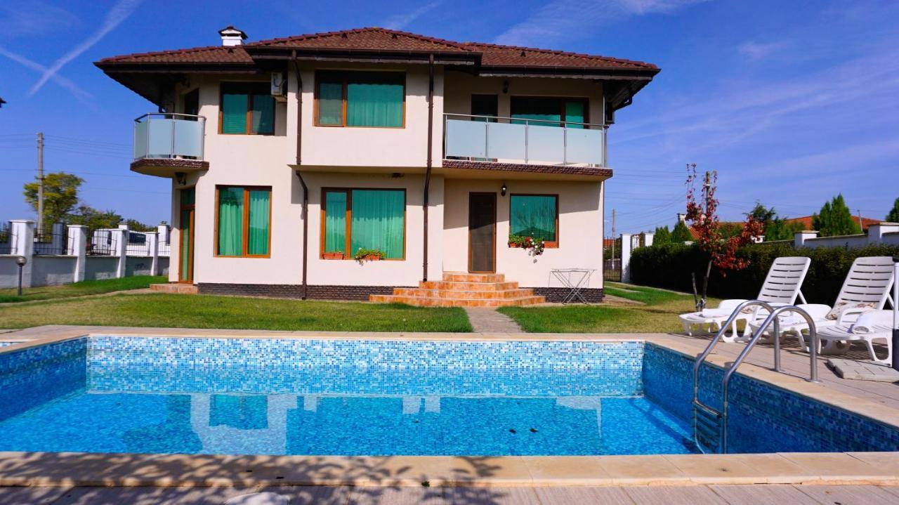 Вила Помело - Family Villa Pomelo Bulgarevo Ngoại thất bức ảnh