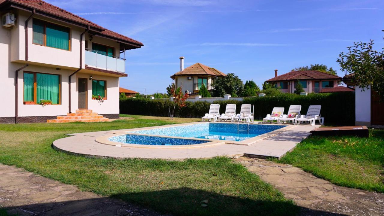 Вила Помело - Family Villa Pomelo Bulgarevo Ngoại thất bức ảnh
